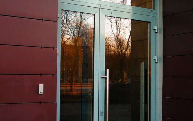 Choisir le bon verrou pour une porte composite